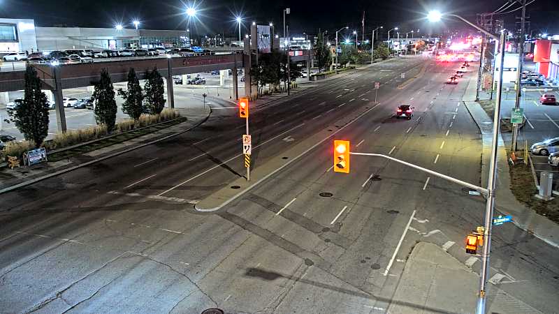 Traffic camera image at 2025-09-17 00:30:54