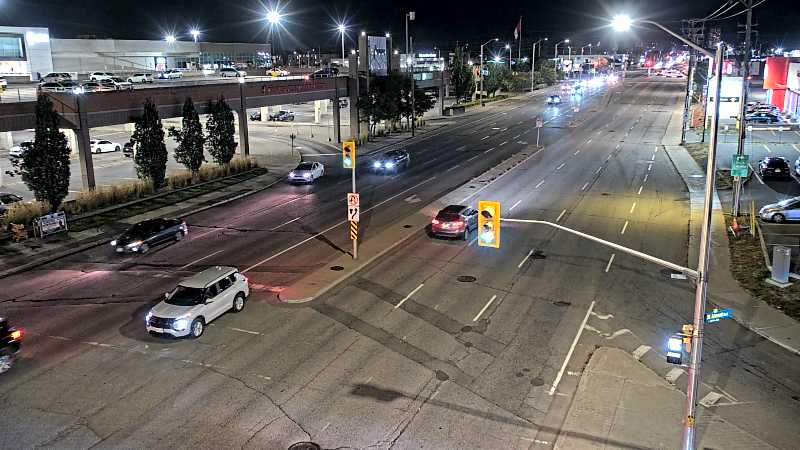 Traffic camera image at 2025-09-17 01:15:53