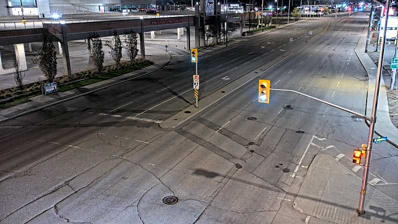 Traffic camera image at 2025-05-09 06:36:18