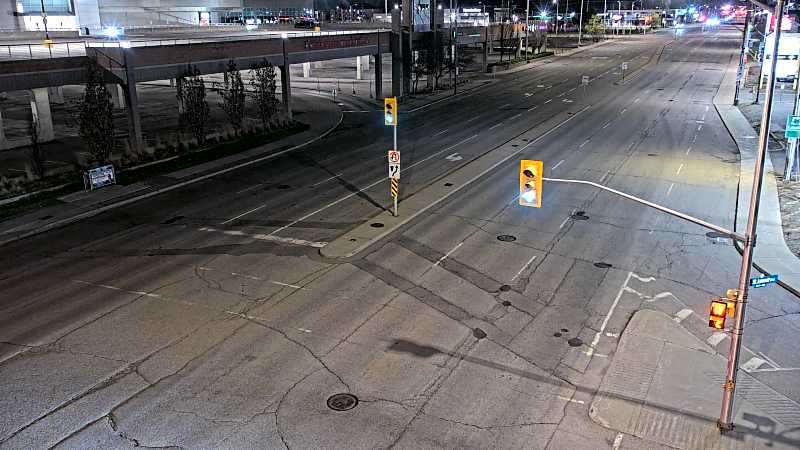Traffic camera image at 2025-05-09 06:45:40