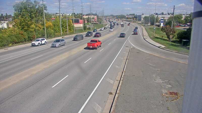 Traffic camera image at 2025-09-14 17:25:52