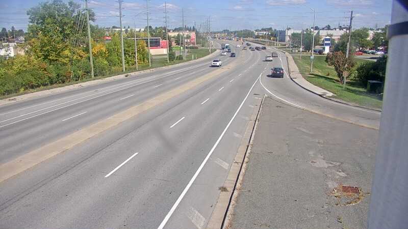Traffic camera image at 2025-09-14 18:01:16