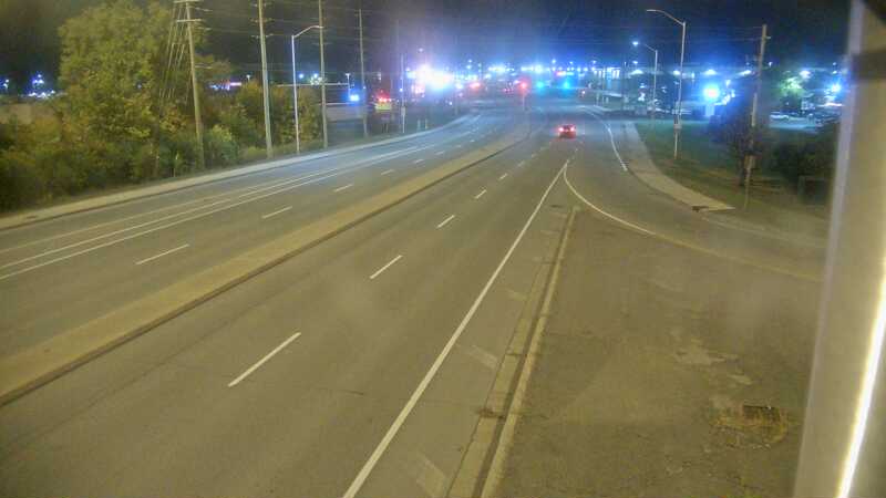 Traffic camera image at 2025-09-18 02:05:58