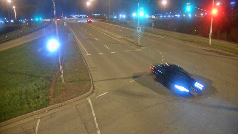 Traffic camera image at 2025-05-09 07:00:44