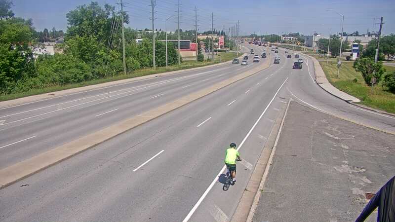 Traffic camera image at 2025-06-30 17:56:01