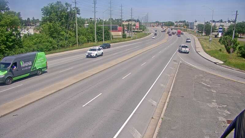 Traffic camera image at 2025-06-30 18:00:58