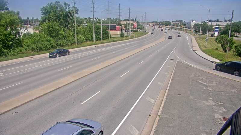 Traffic camera image at 2025-06-30 18:06:01