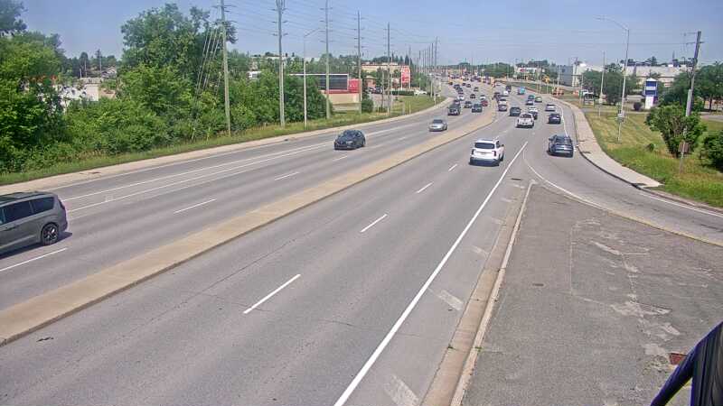 Traffic camera image at 2025-06-30 18:25:57
