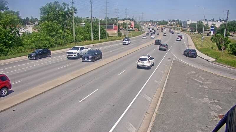 Traffic camera image at 2025-06-30 18:31:01