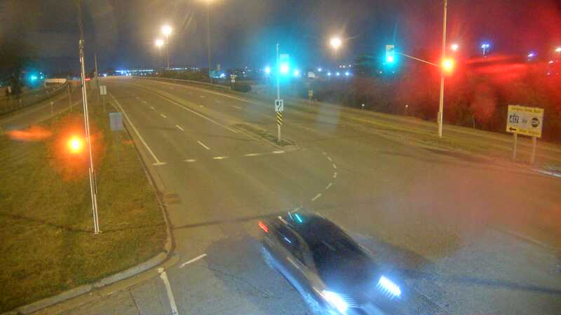 Traffic camera image at 2025-07-12 04:11:02