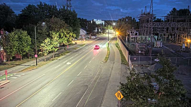 Traffic camera image at 2025-08-25 00:35:52