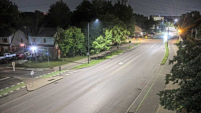 Traffic camera image at 2025-07-07 04:06:13