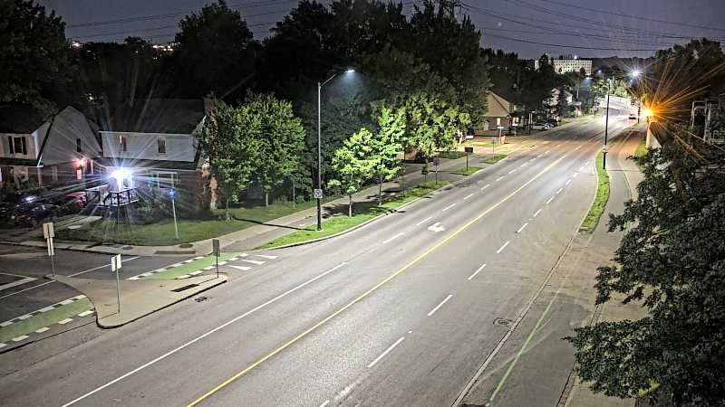 Traffic camera image at 2025-07-12 04:35:58
