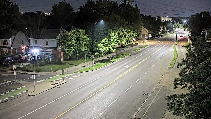 Traffic camera image at 2025-07-12 05:20:53
