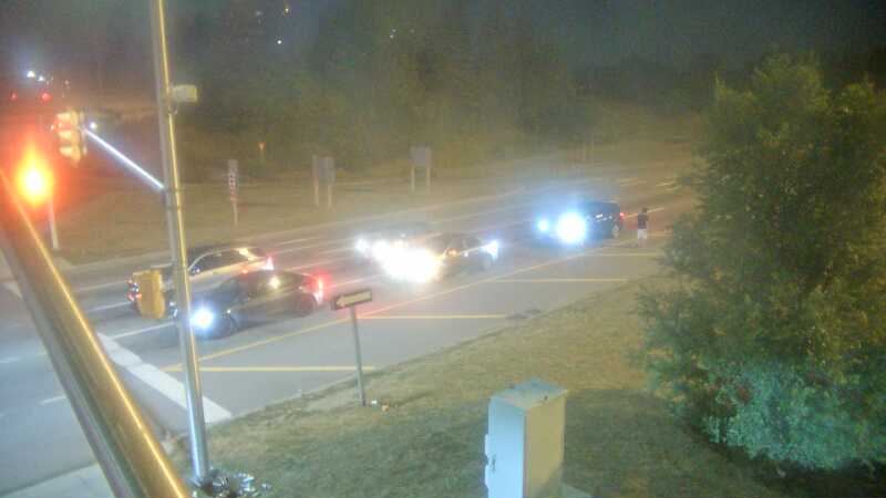 Traffic camera image at 2025-08-04 02:20:52