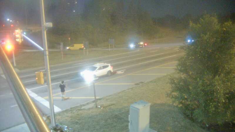 Traffic camera image at 2025-08-04 02:25:52