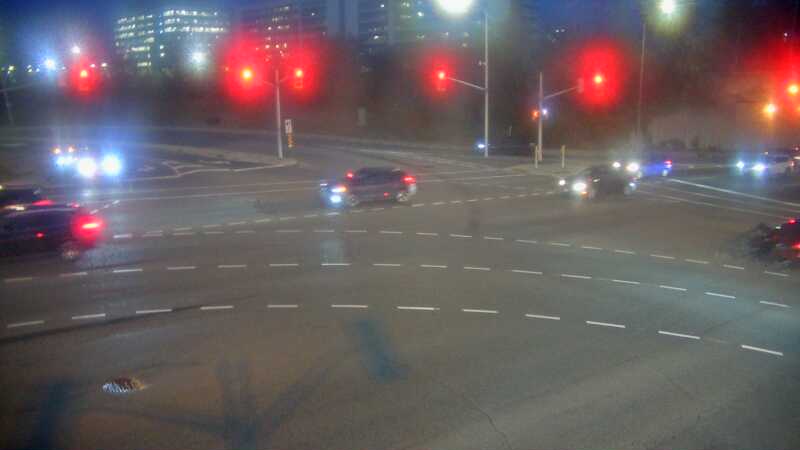 Traffic camera image at 2025-08-25 00:25:53