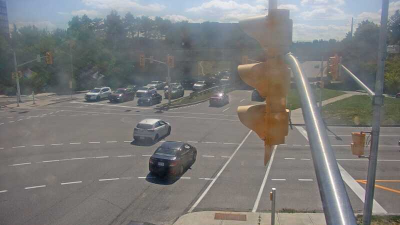 Traffic camera image at 2025-09-14 17:16:01