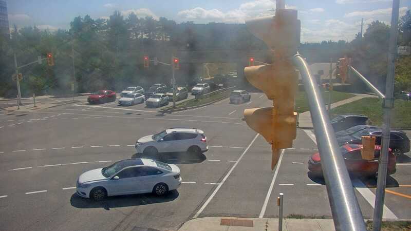 Traffic camera image at 2025-09-14 17:25:54