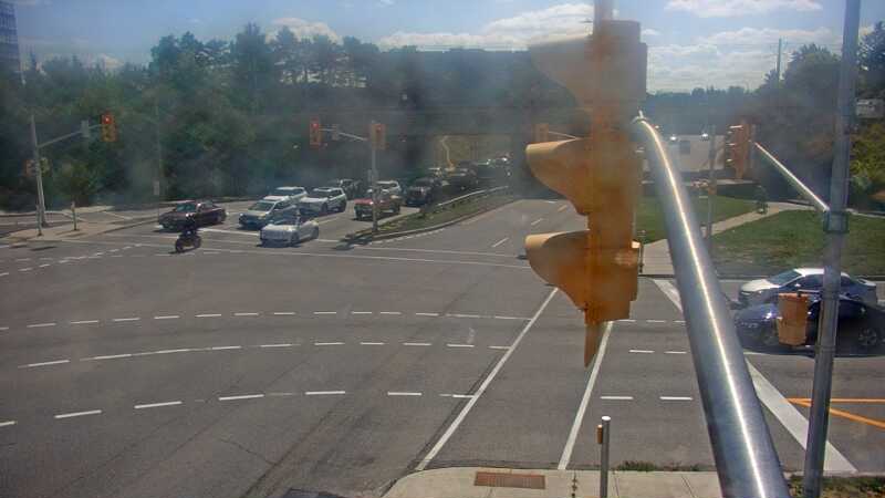 Traffic camera image at 2025-09-14 17:30:53