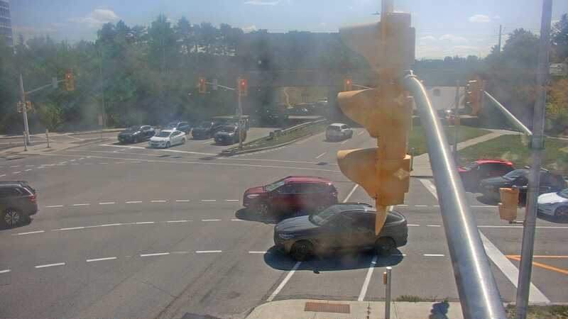 Traffic camera image at 2025-09-14 18:01:18