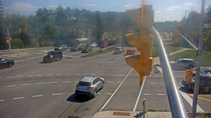 Traffic camera image at 2025-09-14 18:46:01