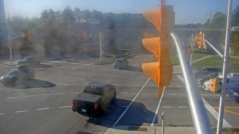 Traffic camera image at 2025-09-18 13:11:03