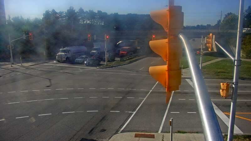 Traffic camera image at 2025-09-18 13:41:14