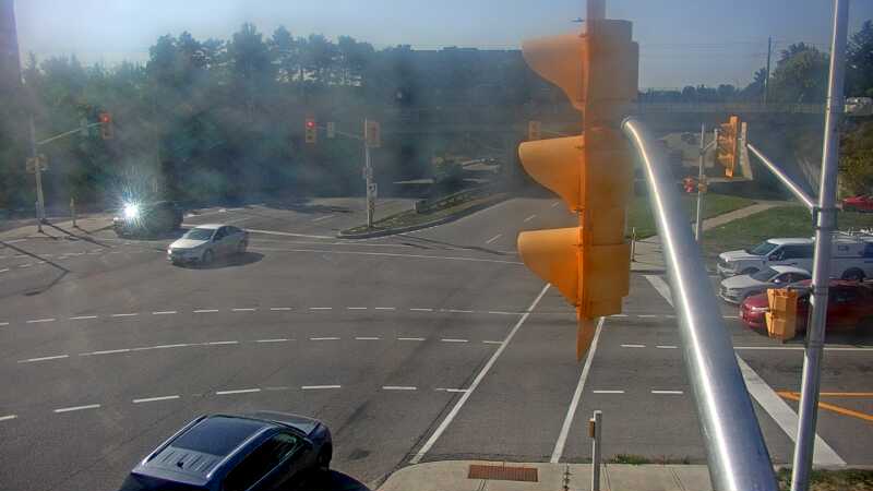 Traffic camera image at 2025-09-18 14:16:07