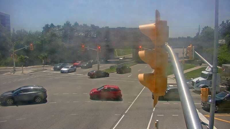 Traffic camera image at 2025-06-30 16:38:01