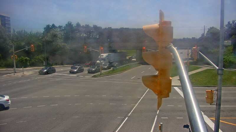 Traffic camera image at 2025-06-30 17:50:57