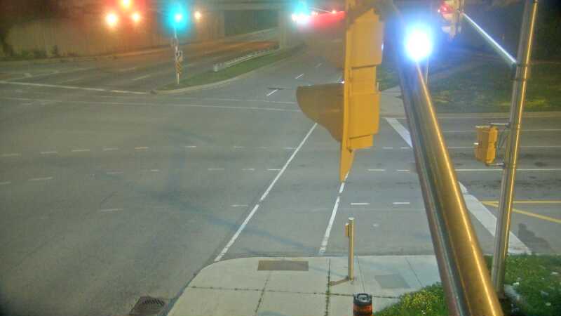 Traffic camera image at 2025-07-13 06:00:44