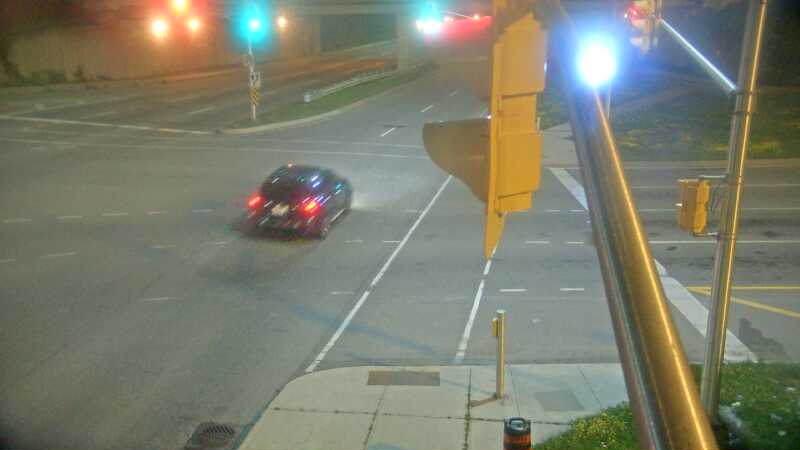 Traffic camera image at 2025-07-13 06:30:53