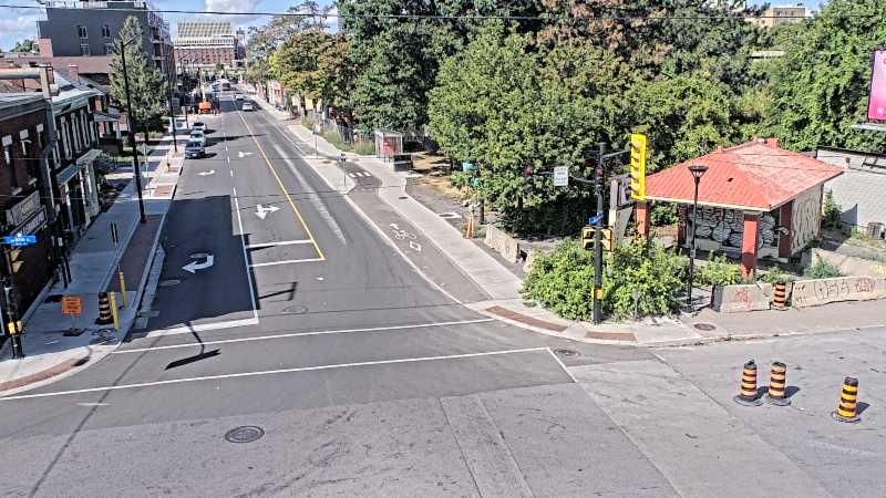Traffic camera image at 2025-08-24 14:35:58