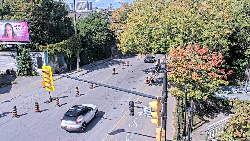 Traffic camera image at 2025-09-14 17:16:01