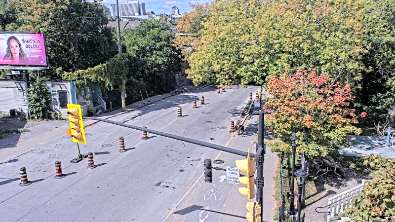 Traffic camera image at 2025-09-14 17:25:54