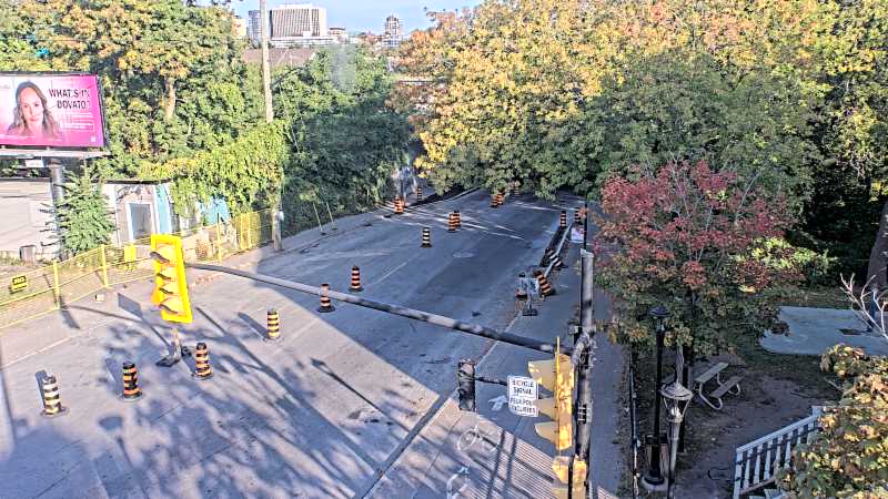 Traffic camera image at 2025-09-18 12:26:03