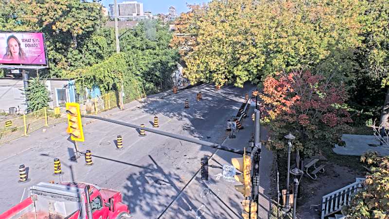 Traffic camera image at 2025-09-18 13:15:56