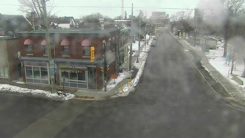 Traffic camera image at 2025-03-09 13:37:13