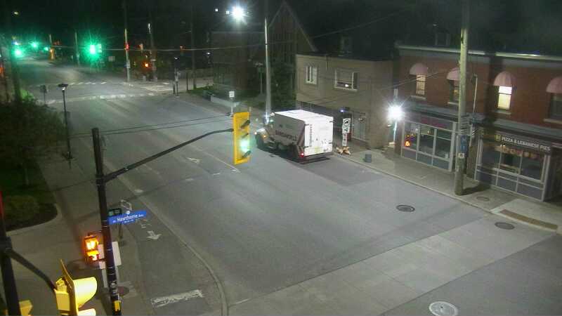 Traffic camera image at 2025-05-09 06:40:40