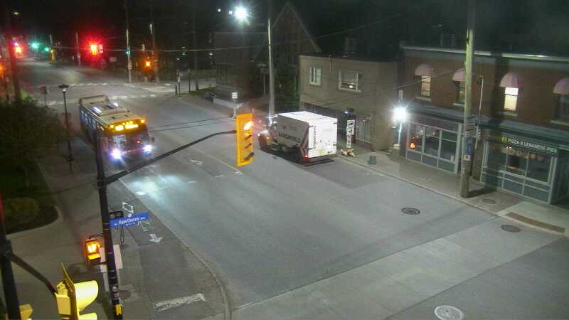 Traffic camera image at 2025-05-09 06:45:41
