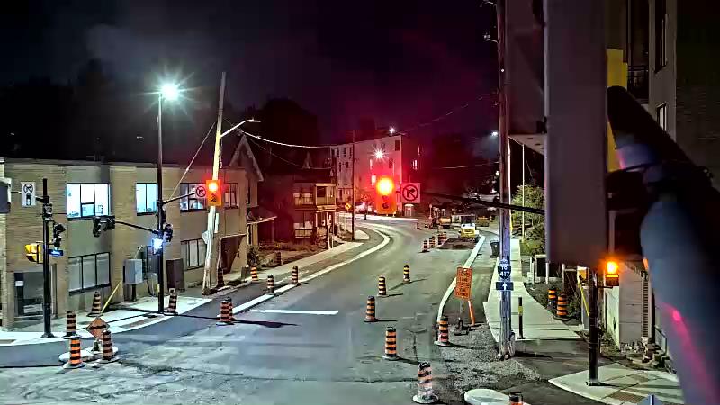 Traffic camera image at 2025-09-18 01:25:55