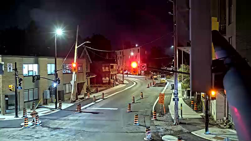 Traffic camera image at 2025-09-18 01:50:56