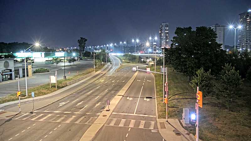 Traffic camera image at 2025-08-04 01:15:09