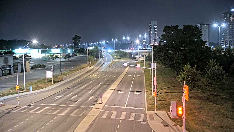 Traffic camera image at 2025-08-04 01:45:09