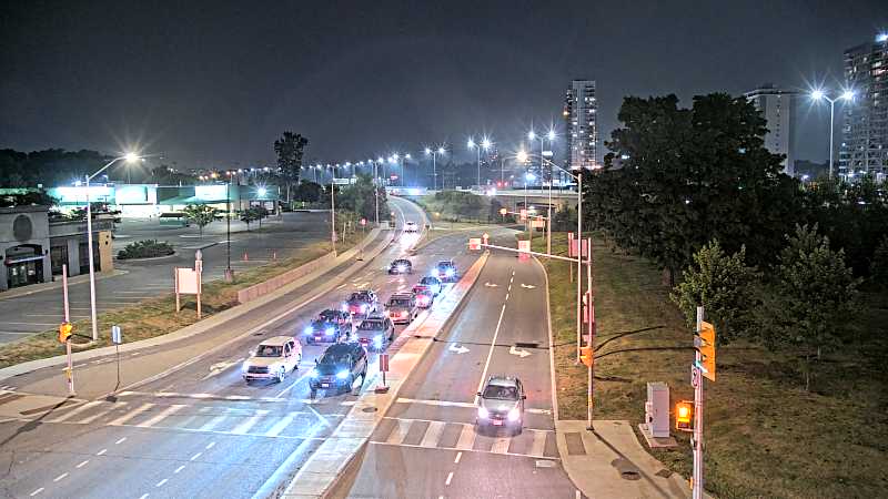 Traffic camera image at 2025-08-04 02:00:09