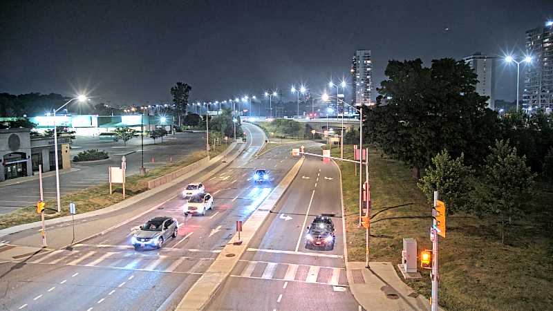 Traffic camera image at 2025-08-04 02:05:07