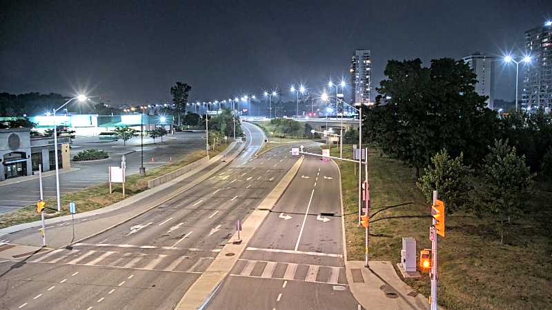 Traffic camera image at 2025-08-04 02:15:09