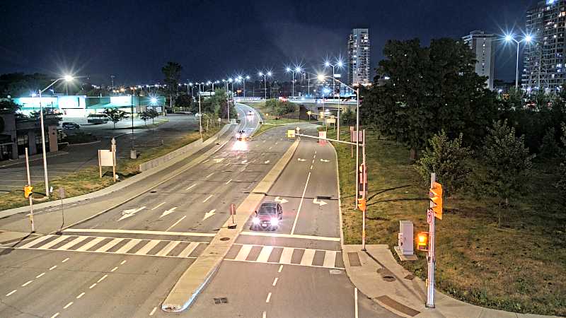 Traffic camera image at 2025-09-01 00:35:27