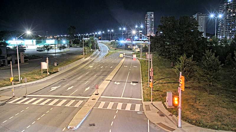 Traffic camera image at 2025-09-01 01:05:09